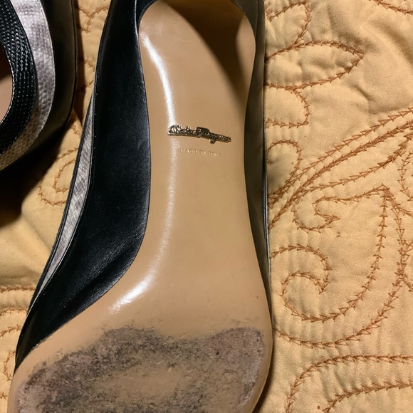 Salvatore Ferrara, black with gray and white like trim, size 8.5 - Picture 6 of 10